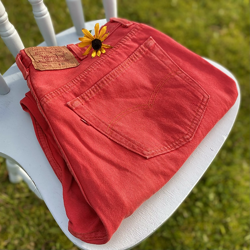 Red Levi’s W38 L28
